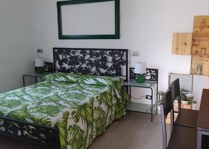 Francesca House * إيربا